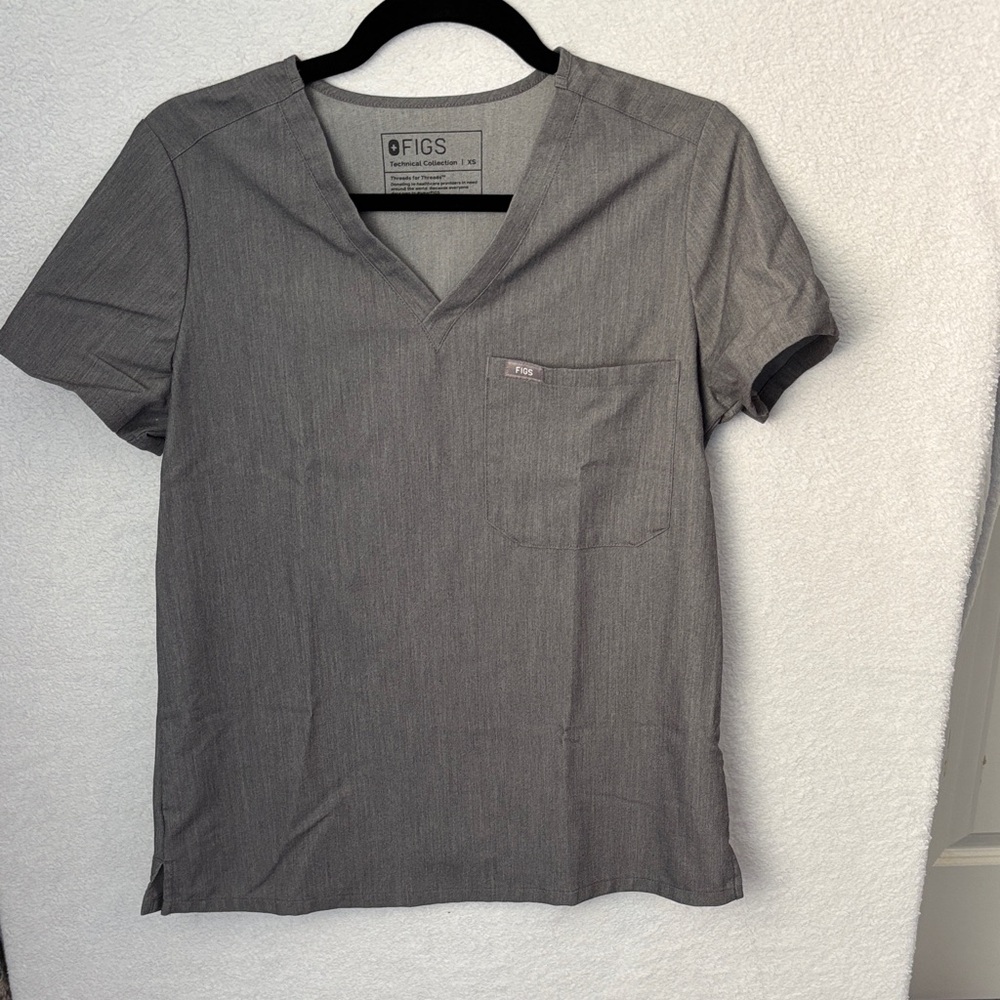 Figs Charcoal Men's Short Sleeve Tee